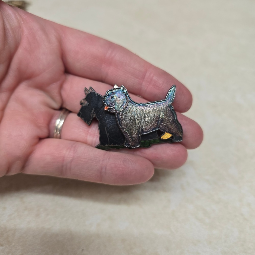 Vintage JJ Jonette Jewelry Scottie Dog Brooch Pin Abalone Style Iridescent Dog